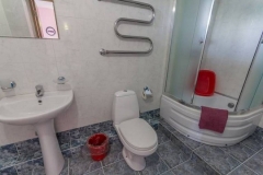 Туалет_гостевой дом Прованс_автобсуный тур в Дивноморское из Рязани