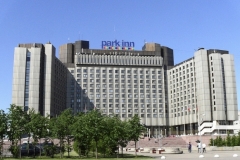 Парк-Инн-Прибалтийская-здание
